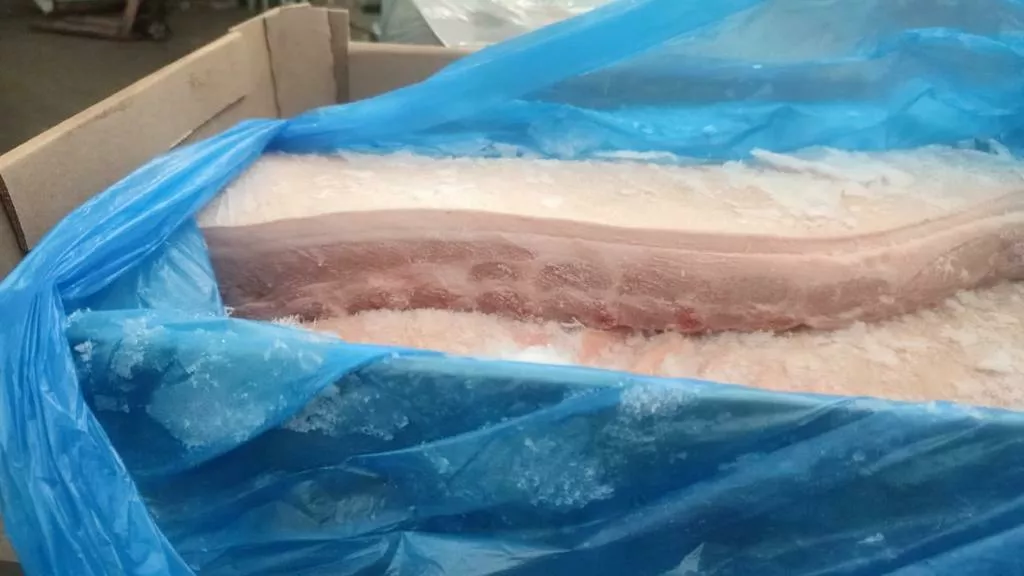 фотография продукта Грудинка на кости свиная замороженная